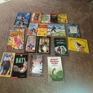 18 vintage Halloween books